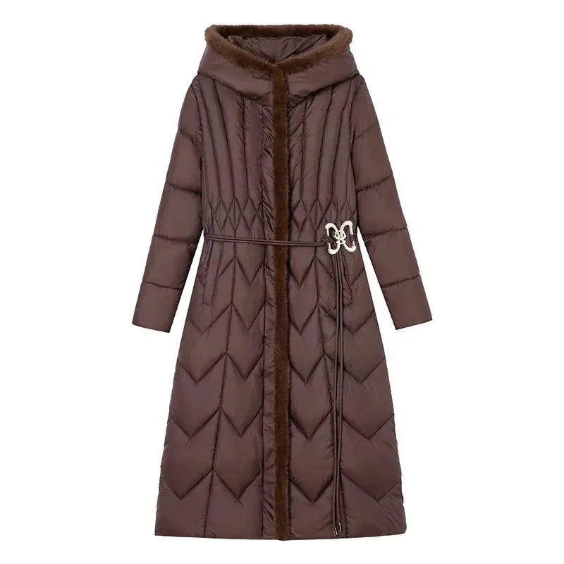 2024 Frau Winter Daunen Baumwoll jacke langen Mantel mit Gürtel neue Kapuzen taschen Reiß verschluss dicke warme weibliche Kapuze gepolsterte Parkas