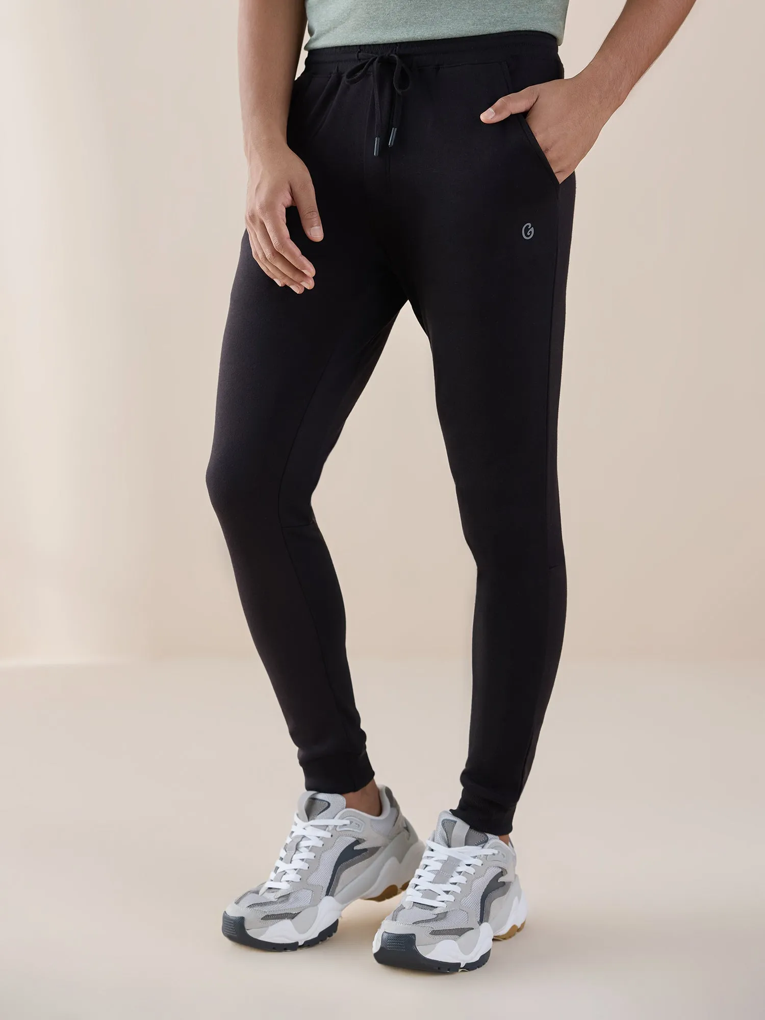 Anti Stain & Anti Odor Joggers with SAC Tech & Smart Pocket - Black