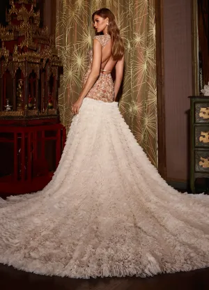 Jaylyn Gown