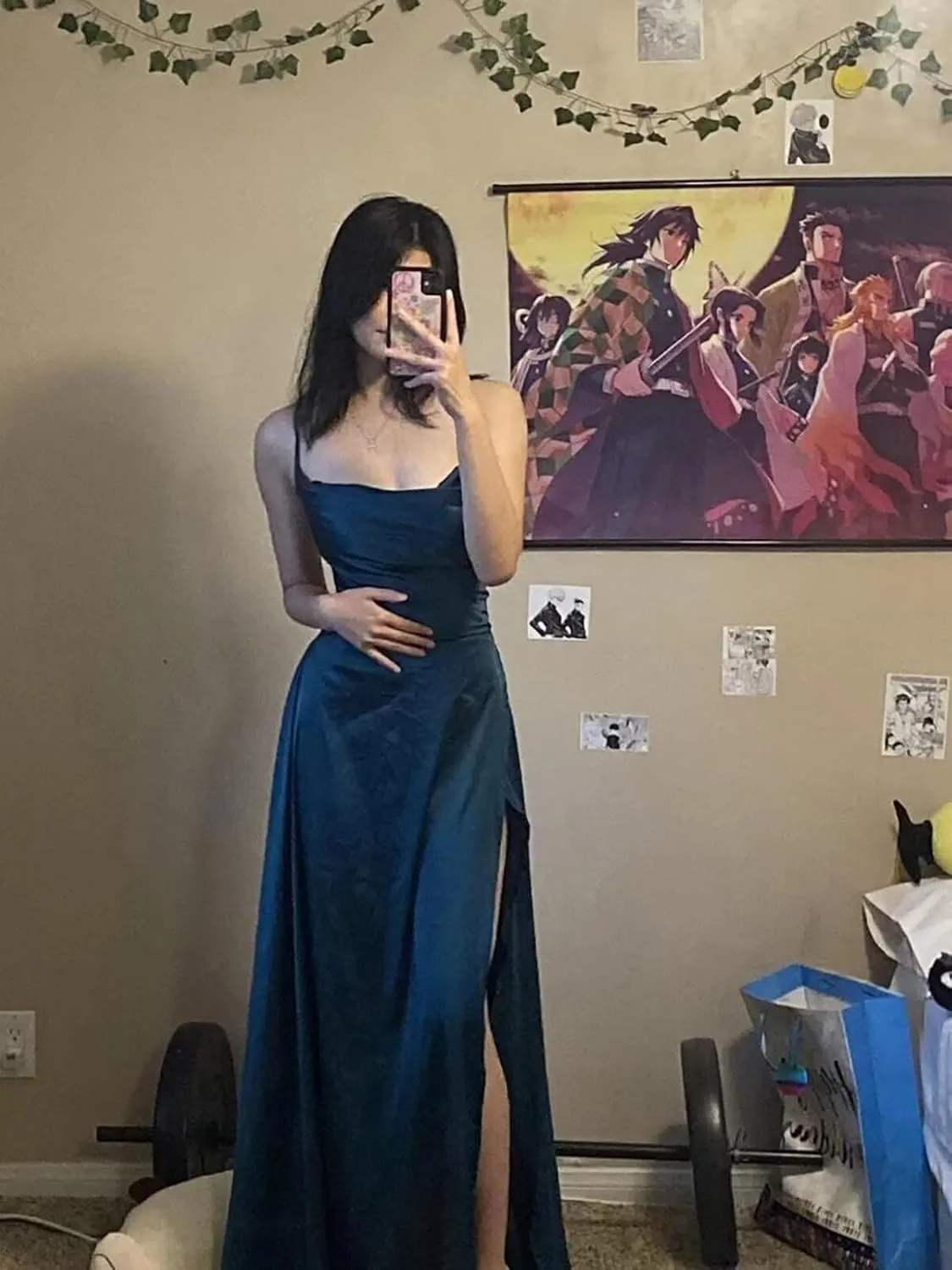 Monvelli Cowl Neck Satin Bridesmaid Dresses Long with Slit Spaghetti Straps Formal Prom Evening Gowns with Pockets 2025