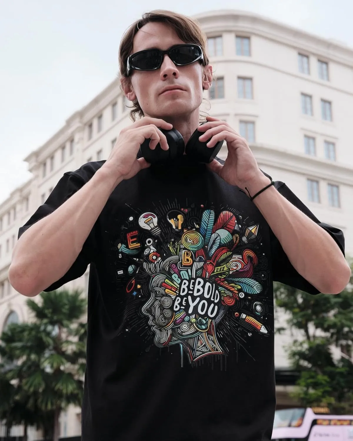 Unisex Cotton Graphic Tees Men & Women - Inspirational Design, Regular Fit Graphic tees - Be Bold Be You Black